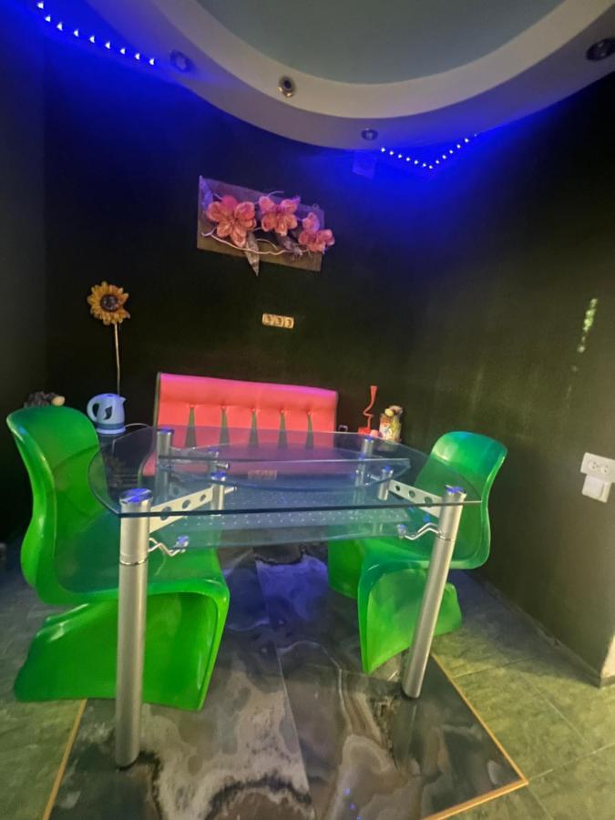 Afganskii Park Apartment Chişinǎu Buitenkant foto